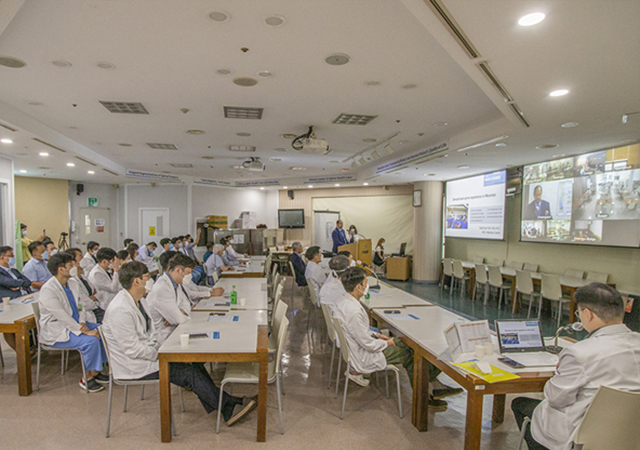 금요 학술 컨퍼런스