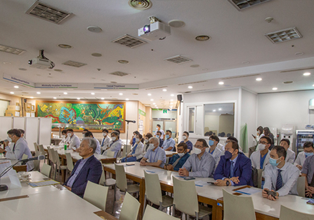 금요 학술 컨퍼런스